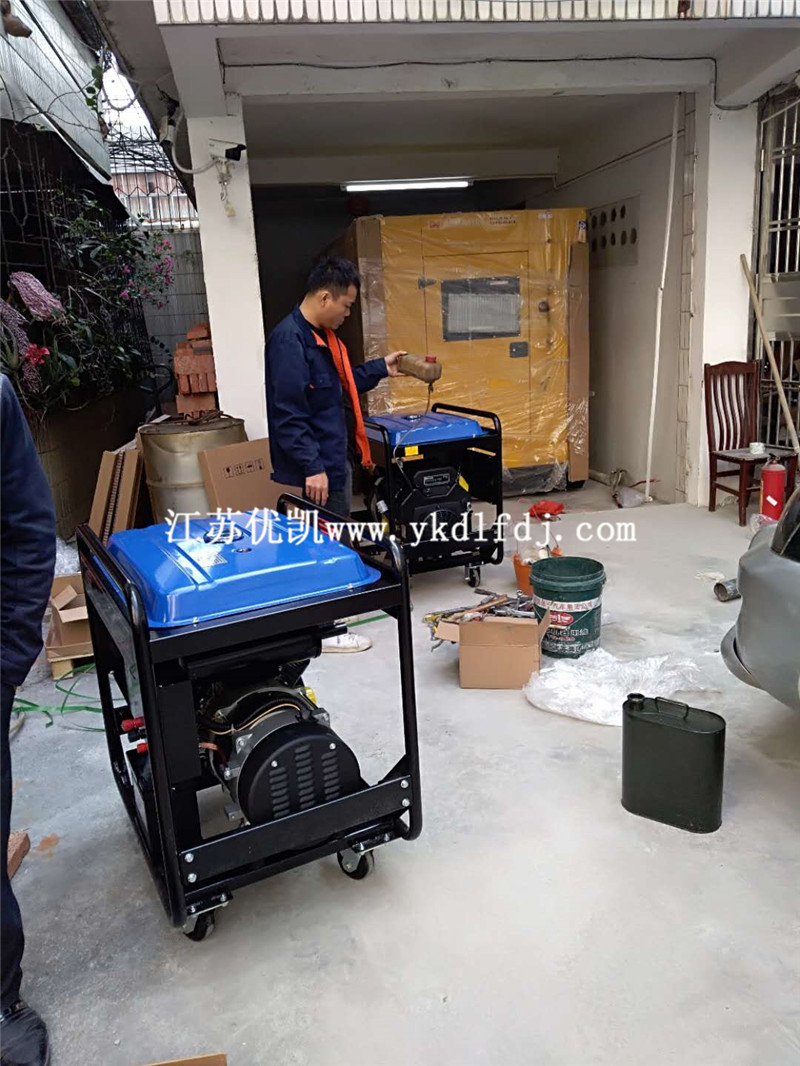 2020年10月21日，美國科勒2臺 玉柴發(fā)電機(jī)組靜音型200KW交付廣西農(nóng)業(yè)銀行使用