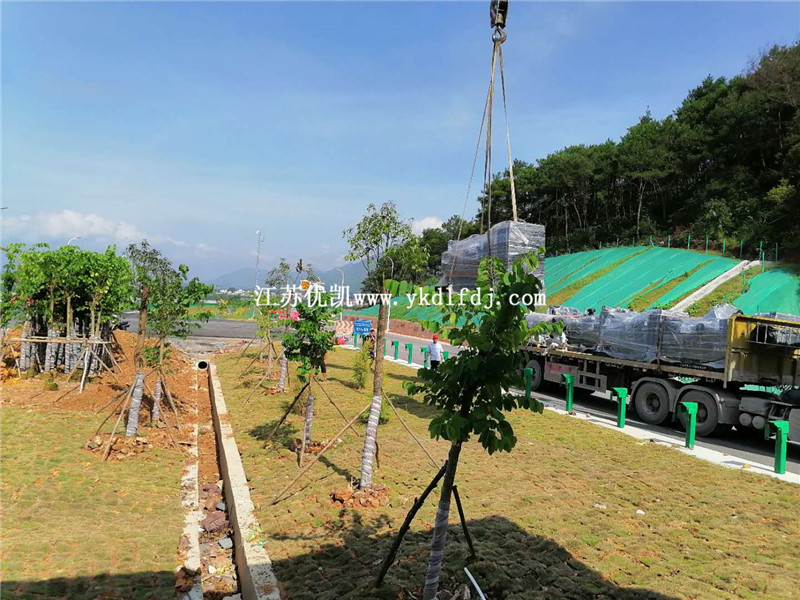2020年8月21日，200KW-500KW上柴發(fā)電機(jī)組10臺交付客戶項(xiàng)目各個(gè)地點(diǎn)